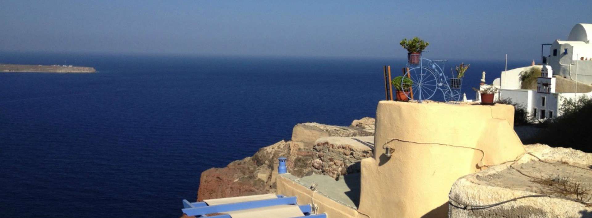 Oia, Santorini, Greece, Greek Islands, Cyclades, Honeymoon, Hotels, Restaurants